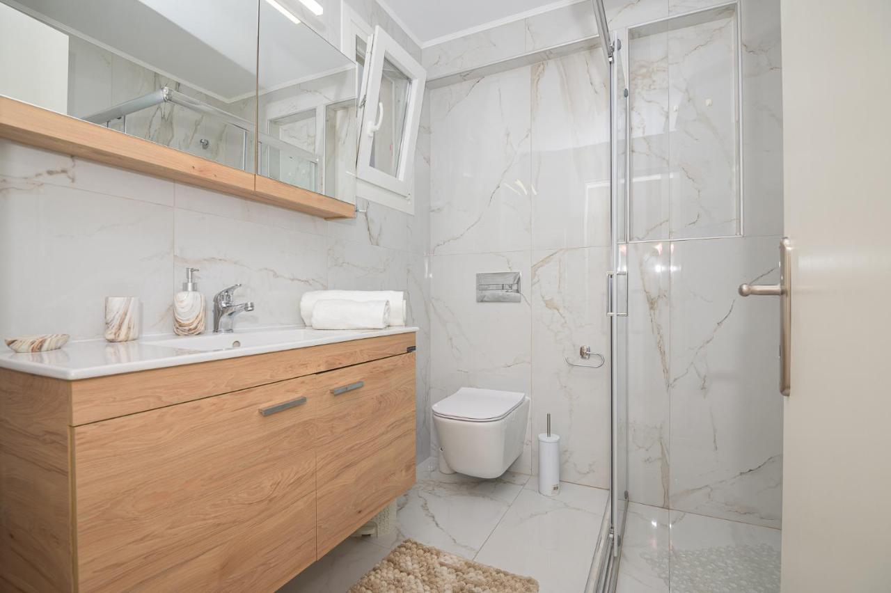 Anastasia'S Lux City Apartment ! Александруполис Екстериор снимка