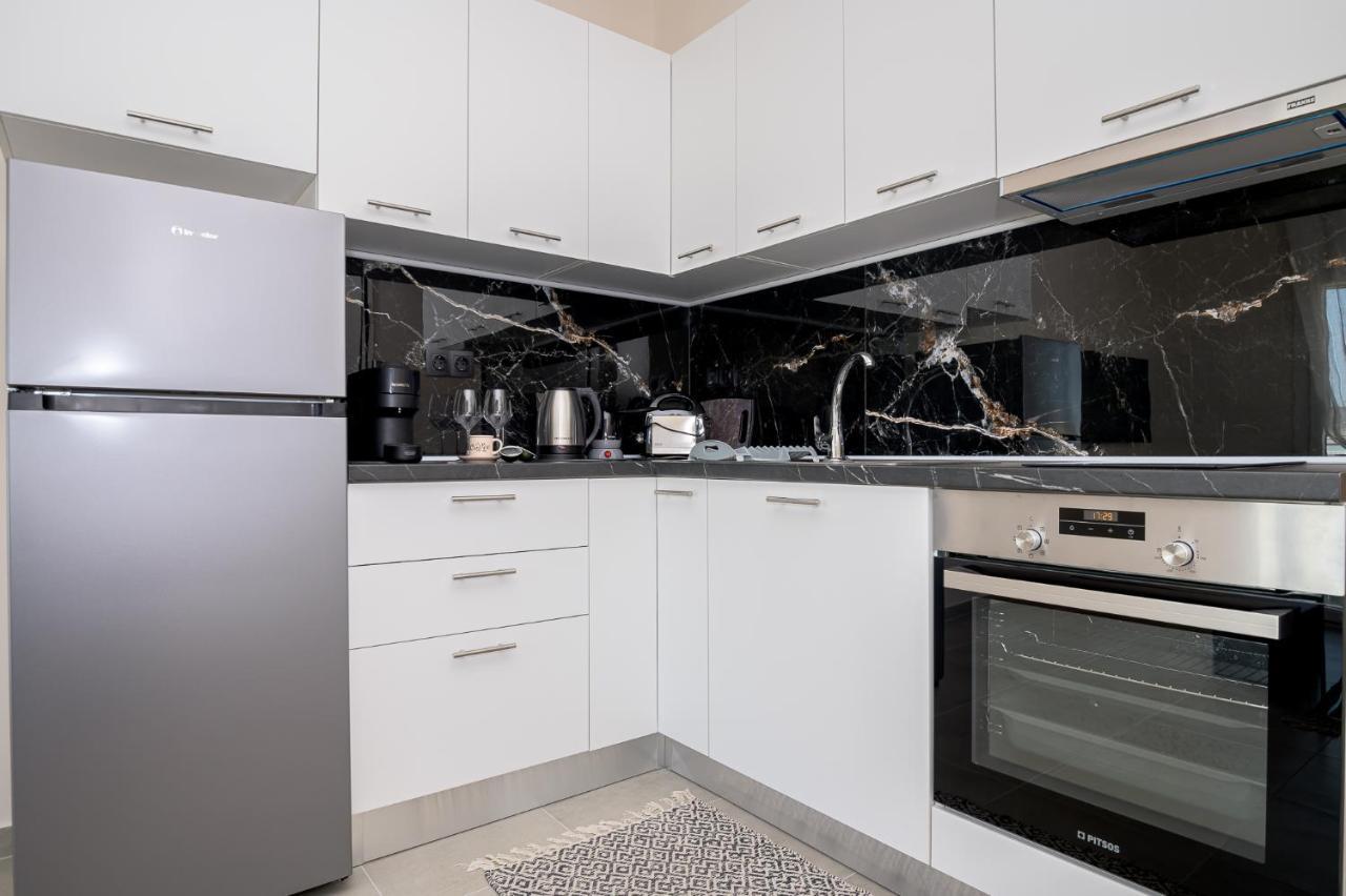 Anastasia'S Lux City Apartment ! Александруполис Екстериор снимка